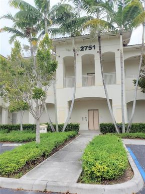 2751 Executive Park Dr # 202, Weston FL 33331