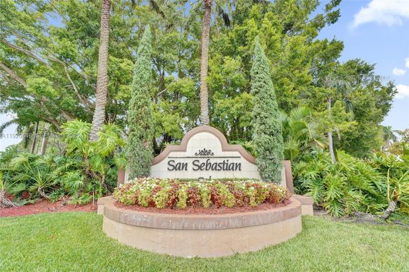 1435 Barcelona Way # 27, Weston FL 33327
