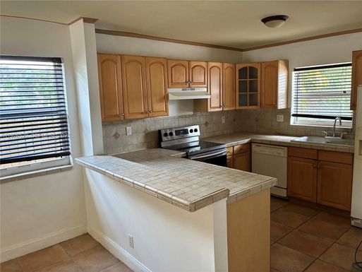 13514 NE 23rd Pl, North Miami FL 33181