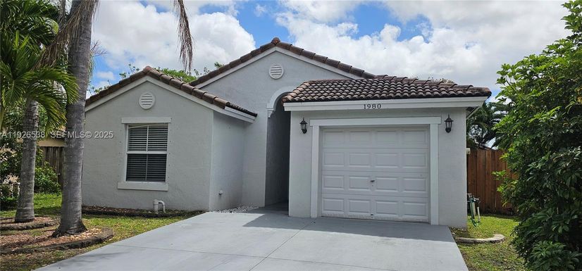 1980 SE 11th St # 1980, Homestead FL 33035