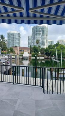 255 Poinciana Dr # 605, Sunny Isles Beach FL 33160