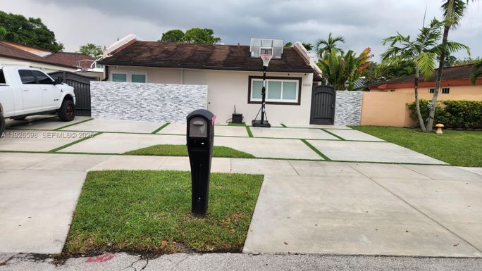 11521 SW 80th Ter, Miami FL 33173