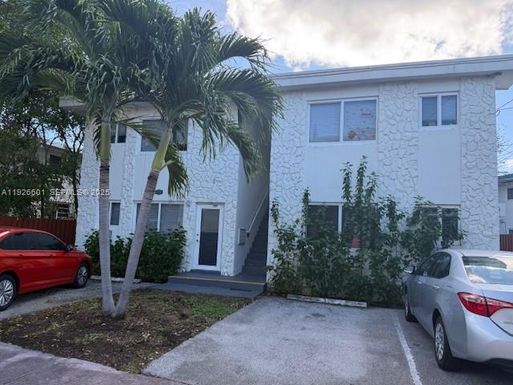 2006 Calais Dr # 1, Miami Beach FL 33141