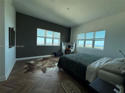 15051 Royal Oaks Ln # 2601, North Miami FL 33181