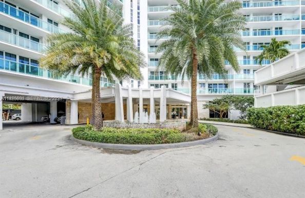 100 bayview dr # 31, Sunny Isles Beach FL 33160