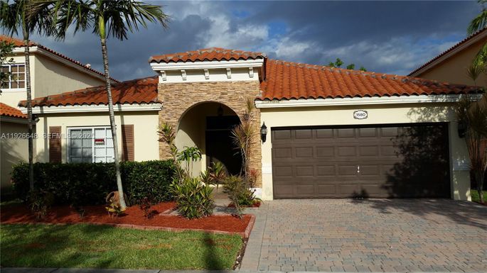 1580 NE 35th Ave # 0, Homestead FL 33033