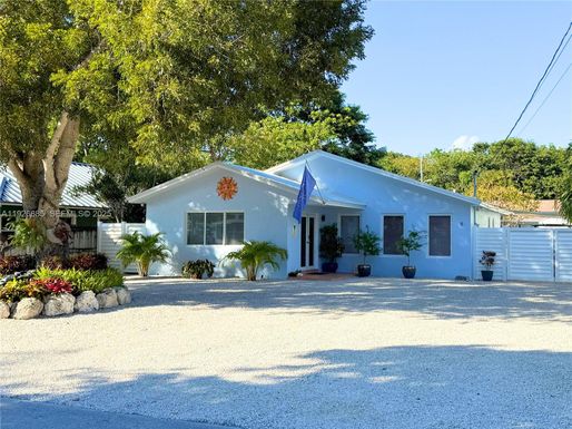 8 N End Rd, Key Largo FL 33037