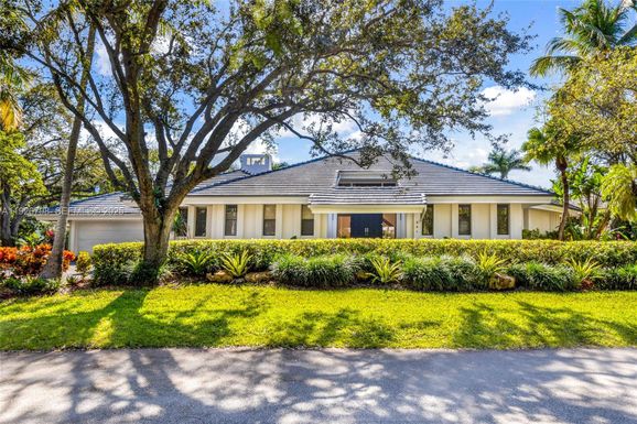 301 Isla Dorada Blvd, Coral Gables FL 33143