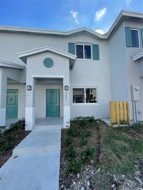 1221 NW 4th Ln # 1221, Florida City FL 33034
