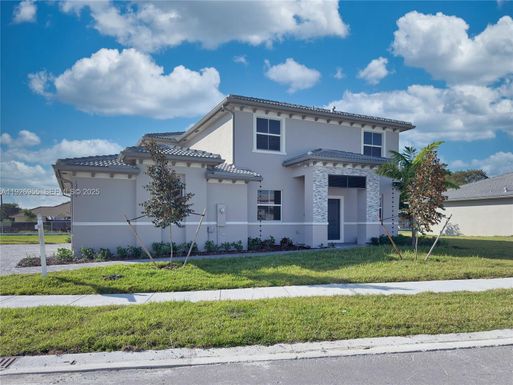 13202 SW 189th Ter, Miami FL 33177