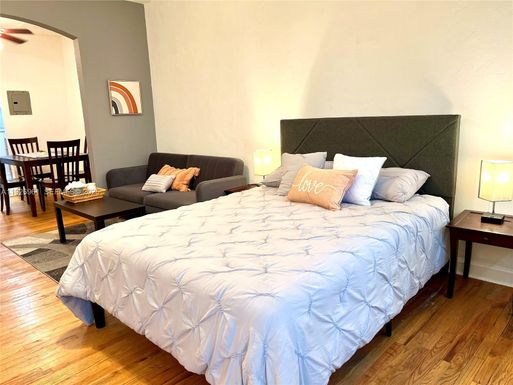 1561 Lenox Ave # 9, Miami Beach FL 33139