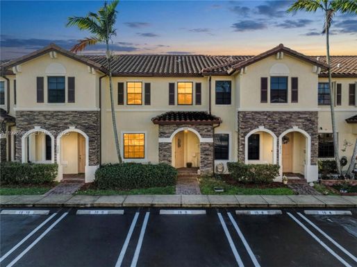 3218 SE 5th Ct, Homestead FL 33033