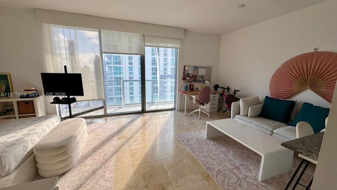 1050 Brickell Ave # 3212, Miami FL 33131