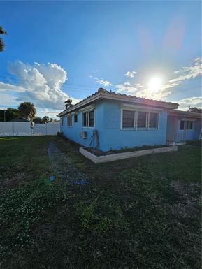 3202 Pierce St # 3202, Hollywood FL 33021