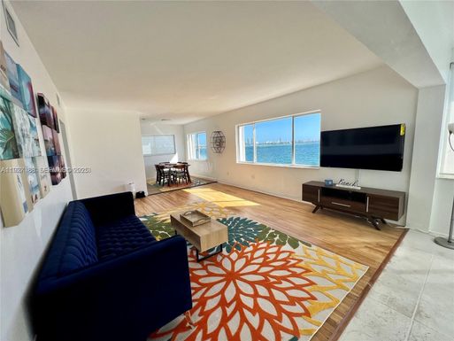 1840 S Treasure Dr # 11, North Bay Village FL 33141