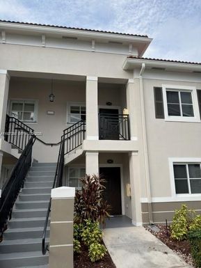 3427 W 80th St # 206, Hialeah FL 33018