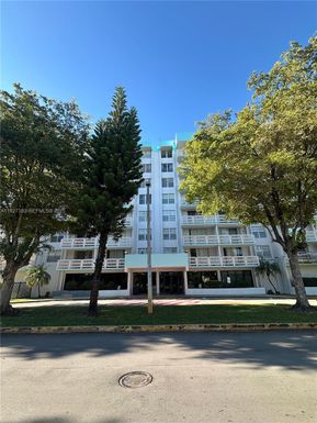 15600 NW 7th Ave # 311, Miami FL 33169