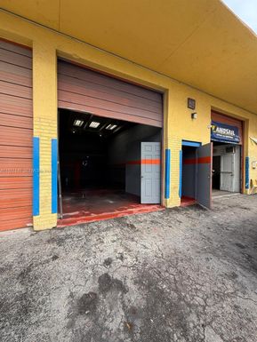 5912 SW 25th St # 7, West Park FL 33023