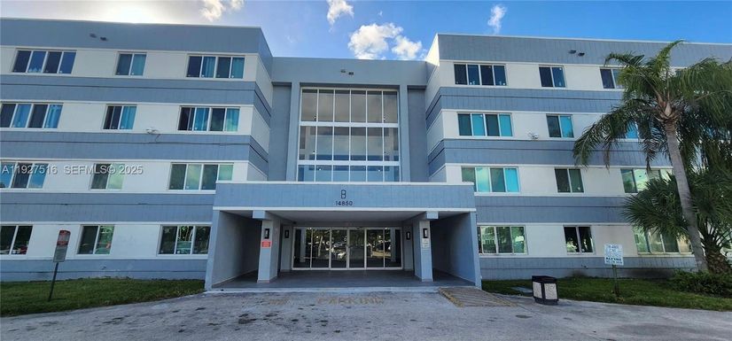 14850 Naranja Lakes Blvd, Homestead FL 33032