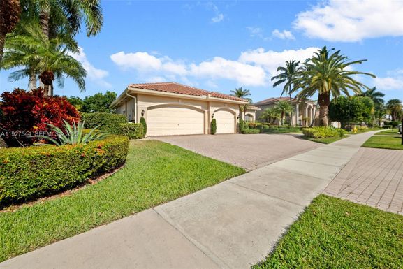 15275 SW 38th St # 15275, Davie FL 33331