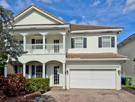 1317 SW 23rd St, Fort Lauderdale FL 33315