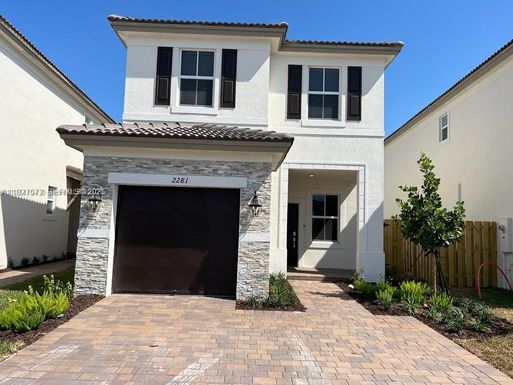 2281 NW 131st Cir, Miami FL 33167