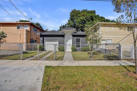 1559 NW 62nd Ter # 1559, Miami FL 33147
