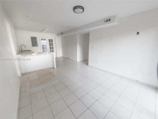 2575 SW 59th Ave # 1, Miami FL 33155