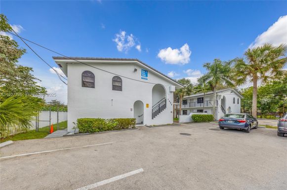 1350 NE 5th Ter # 28, Fort Lauderdale FL 33304