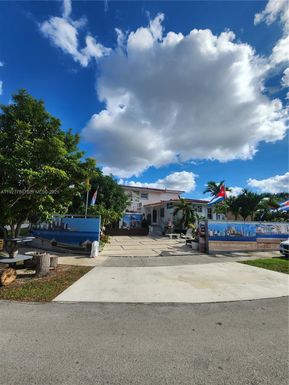 1645 SW 83rd Ct, Miami FL 33155