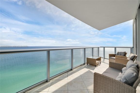 17001 Collins Ave # 3002, Sunny Isles Beach FL 33160