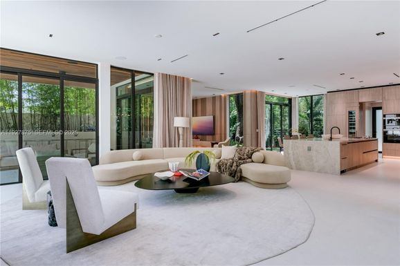 2800 Calusa Street, Miami FL 33133