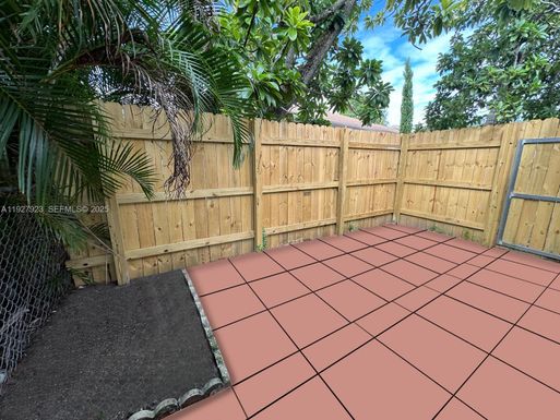 1020 NW 33rd Ave # 1, Miami FL 33125