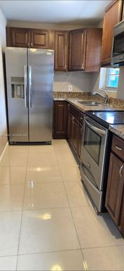 2228 Polk St # 6, Hollywood FL 33020