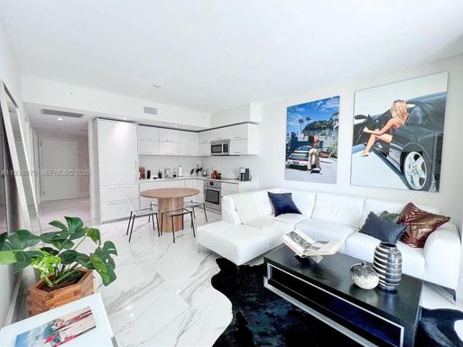 1300 S Miami Ave # 2508, Miami FL 33130