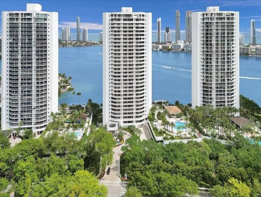 3000 Island Blvd # 2802, Aventura FL 33160