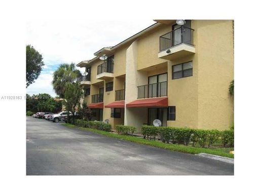 2997 Riverside Dr # 212, Coral Springs FL 33065