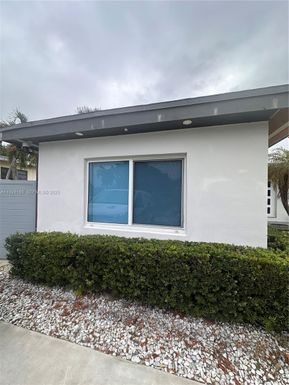 20625 Jacaranda Rd # 1, Cutler Bay FL 33189