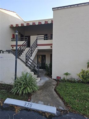 20160 NE 3rd Ct # 8, Miami FL 33179