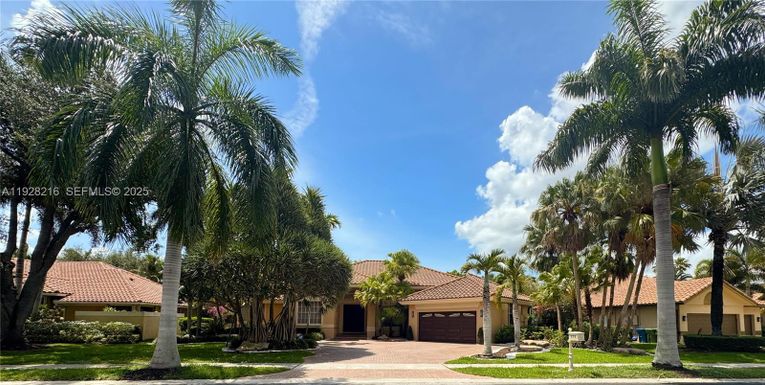 375 Sabal Way, Weston FL 33326
