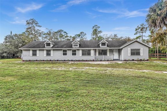 15120 Roberts Way, Loxahatchee FL 33470