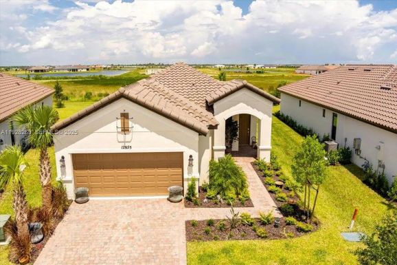 12853 SW Ambra St, Port St. Lucie FL 34987