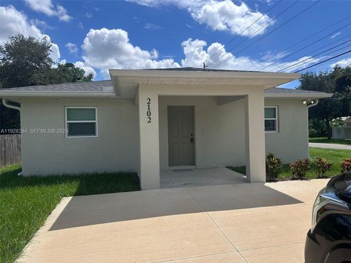 2102 South # 0, Fort Myers FL 33901