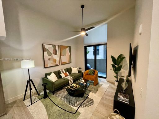 18412 Homestead Ave # 227, Miami FL 33157