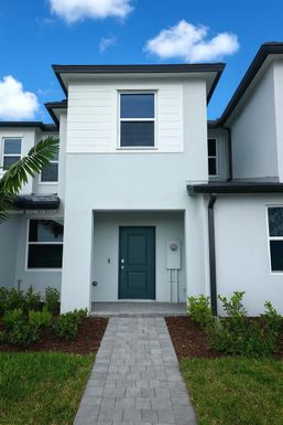 35687 SW 178th Pl, Homestead FL 33034