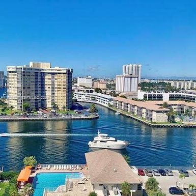 1833 S Ocean Dr # 1807, Hallandale Beach FL 33009