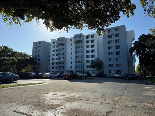 9001 SW 77th Ave # C709, Miami FL 33156