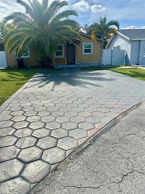 12500 SW 251st Ter, Homestead FL 33032