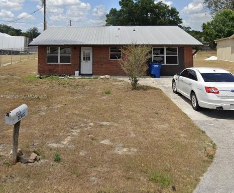 1313 Denise Ave, Sebring FL 33870