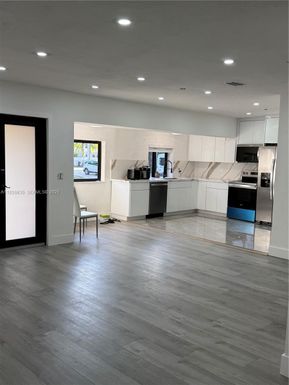 1601 NE 158th St # 0, North Miami Beach FL 33162